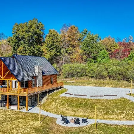 Moonlight Meadow cabin at Trickle Creek at Hocking Hills