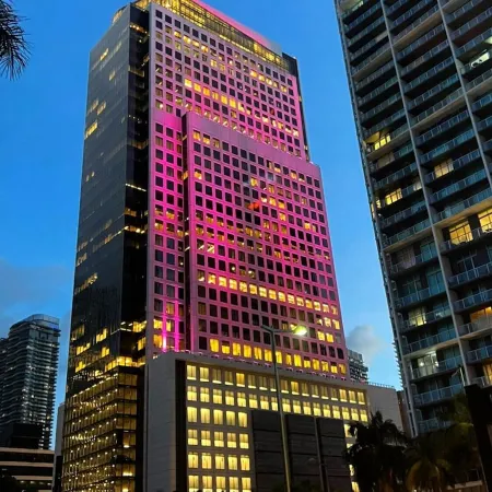 Chic 5 Studio Icon Brickell View Pool SPA