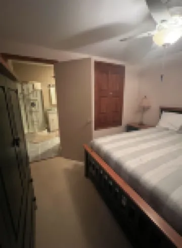 Apartment in the HEART of Ellicottville Village!