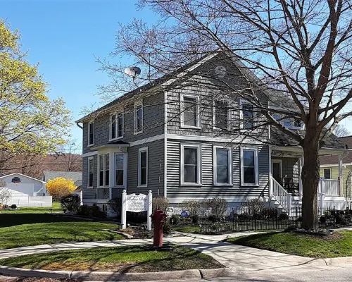 Betsie Bay House - We help Create Memories! Hotels in Frankfort