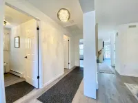 Designer Beachfront Chalet w/ Theater, Arcade & Beach Firepit Near Schoodic