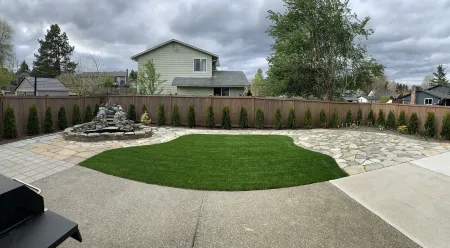 BRIGHT &  SPACIOUS MODERN HOUSE WITH GORGEOUS LANDSCAPE + ACSEATTLE