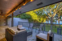 Lake Front in Rowlett 3 Bedroom 2.5 Bath