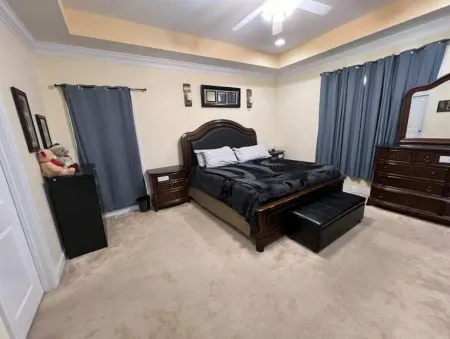 Elegance & Comfort: Your Greenville Escape