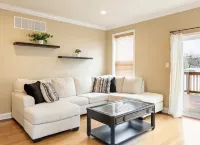 Charming 3BR & 2.5Ba nested in KOP w parking, close to Conshy & downtown Philly.