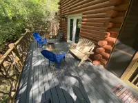 North Carolina Blue Ridge Mountains Log Cabin Retreat