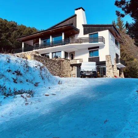 Sublime Views-Upper Chalet-180m2 Aux Angles -16Pers on 3300m2-Near the Center