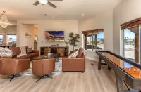 AMAZING LAKE VIEWS AND POOL!!