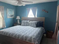 Family-Sized 2Br/BA House-5 Minutes to the Beach! Pets/Dogs Welcomed!!! Hotels in Sunnyside