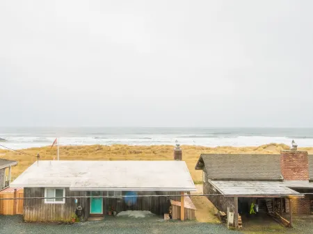 Enjoy the Very Best of the Oregon Coast! Ocean View Retreat - MC #1185