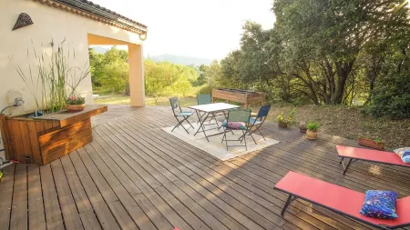 Maison Sans vis à vis au Calme Proche de Toutes Commodités Отели в г. Ауст-Сюр-Си