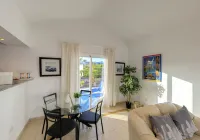 C2, en pequeño complejo con piscina climatizada comunitaria a 100m del mar