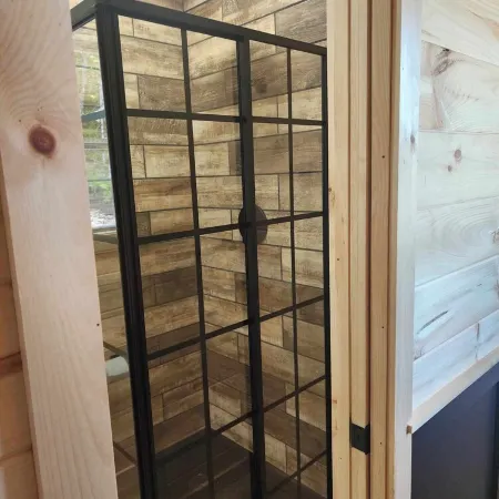 New 2 Bedroom Container Cabin with Direct Trail Access! Ride Errol (Cabin 1) Отели в г. Эррол