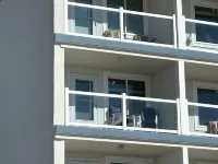 Retro Ocean Front, Private Deck, Pool, Elevator, Linens