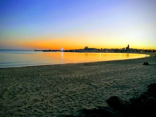 Superb Furnished  Terrace, Central Hotels in La Tremblade