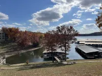 Cozy, clean lake front condo