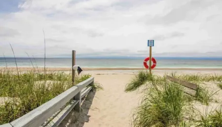 Mystic Pelican on The Canal. Dock.  Beach.