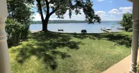 Year round lakefront house on Keuka Lake