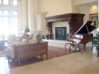 Bay views & sunsets in the Grand Sandestin! Baytowne Wharf Village