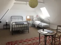 Typical Cantal house in pretty village at 1000m altitude! Comfort/cosy
