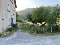 Apartment like a house 4 p 95 m2,3 bedrooms mountain view - outside access