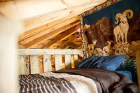 Rustic Cabin w/ 29 Acres. Hot Tub, Wood Stove, Nature Trails, Pet Friendly &More