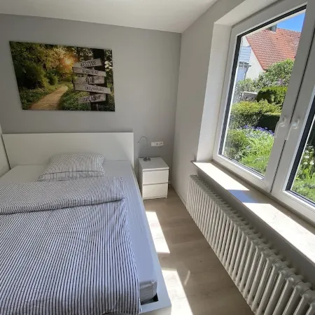 Westside Apartment Aalen - Modern, Quiet Location, 1 Separate Bedroom, Terrace
