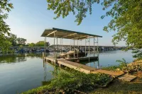 Lakefront Home! Game Tables and Boat Dock