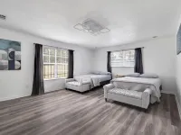 Paradise at Tallahassee - 4BR/2Bathrooms Hotels near Tallahassee