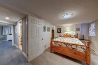 Seaside Manor: Family friendly with, great place for large group.