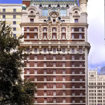 The Adolphus, Autograph Collection
