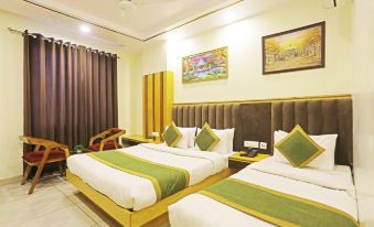 Hotel Aman Imperial Just a Minute Away from New Delhi Railway Station and Connaught Place