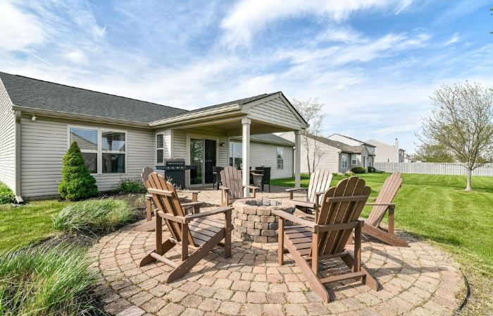 NEW! Stylish Ranch near Grand Park/ Westfield w/ all the Extras! Sleeps 10!