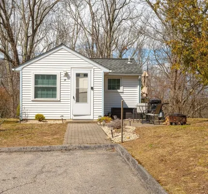 Relaxing Getaway with Town Beach Access