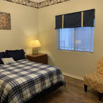 Large Upscale Vacation Home in Coyote Ranch with Private Pool and RV parking