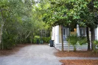 Cozy Beach House off 30A in Seagrove/Grove by the Sea w/4 bikes