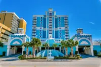 4 Bdrm Condo Ocean Front! Wonderful Furnishings. - Private Pools