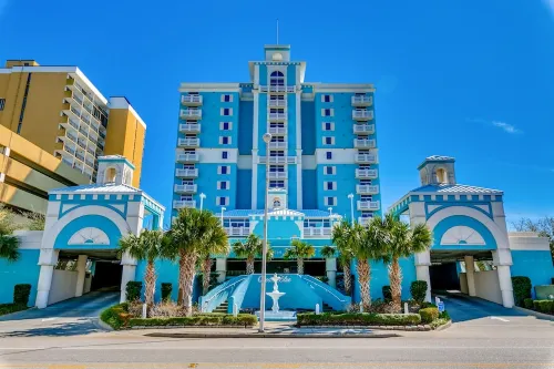 4 Bdrm Condo Ocean Front! Wonderful Furnishings. - Private Pools