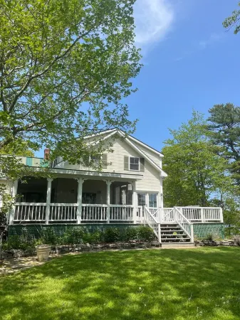 Maine waterfront home, with hot tub and dock access, 1 mile from downtown Bath