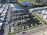 Monthly Discounts Apply and will be reflected on your price quote. 브레이든턴 호텔