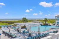Pet Friendly Beach Front 3-Bedroom Condo Located in Pointe West, Galveston, TX.