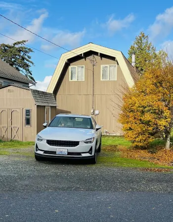 Charming, dog-friendly cabin in peaceful Birch Bay, Wa