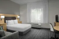 TownePlace Suites Pensacola - Pet-friendly