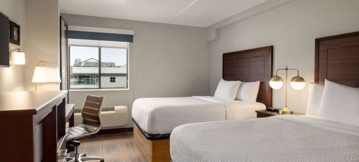 AmericInn by Wyndham Madison WI Các khách sạn ở Madison