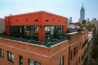 Canada Central & Rooftop Hotels near Historic center of Mexico City