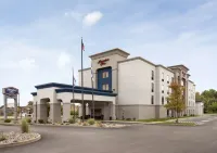 Hampton Inn Rochester-Irondequoit Hotels near Jack Rabbit