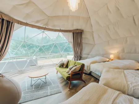 Luonte Kirino Kogen Glamping Отели в г. Сикокутюо