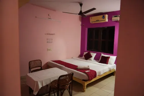 Auro Beach Stays - Pemandian Air Panas