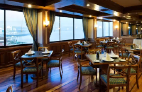 أبا بريزيدينتي سويتس بويرتو مونت فنادق في بويرتو مونت