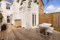 Charles Hope Salisbury Residence Hotel a Burcombe Without